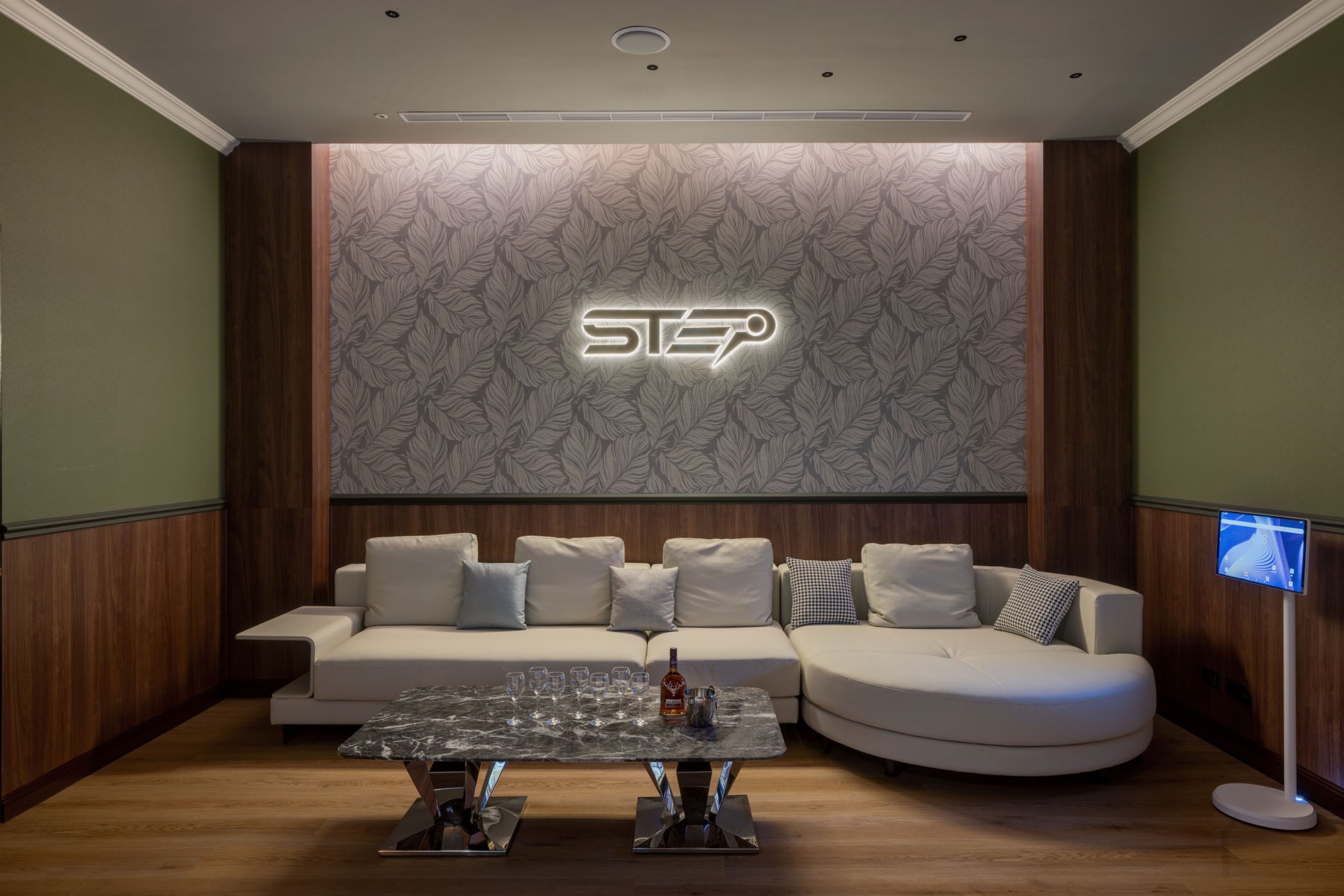 STEP GOLF 室內高爾夫球場 竹北二館